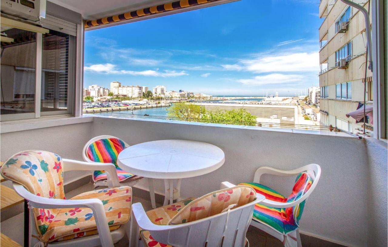 Stunning Apartment In Gandia With Kitchen Luaran gambar