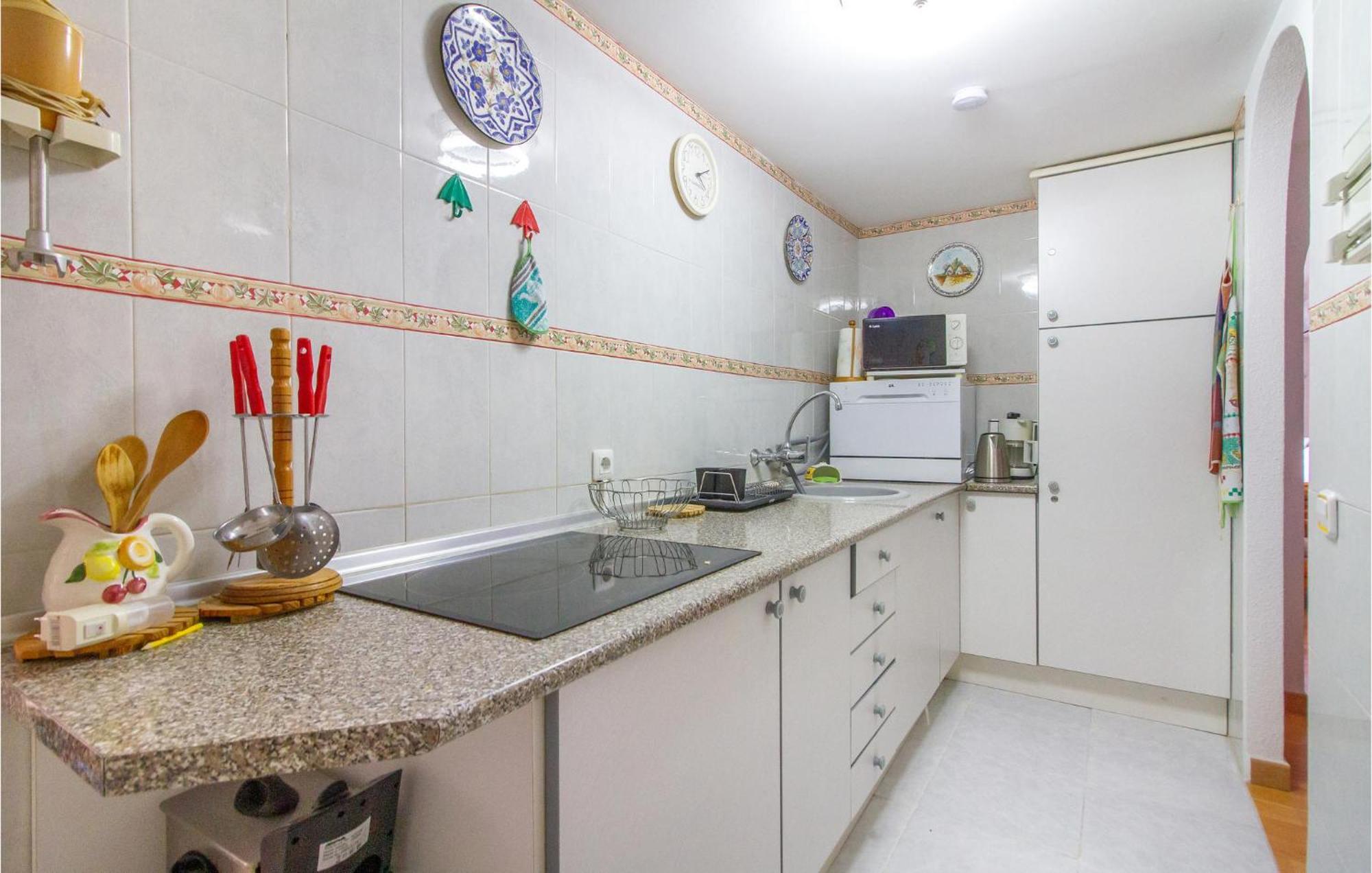 Stunning Apartment In Gandia With Kitchen Luaran gambar